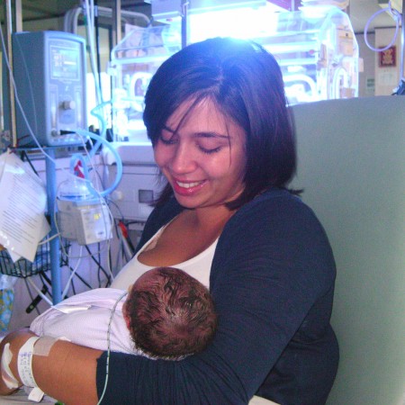 A quick cuddle in Neonatal care!