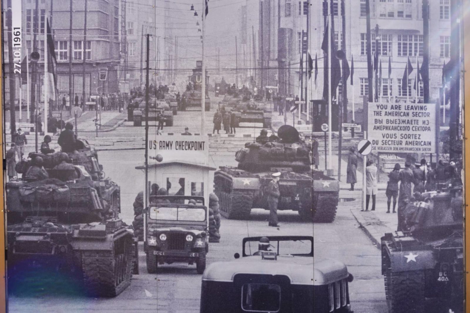 Checkpoint-Charlie-in-Berlin